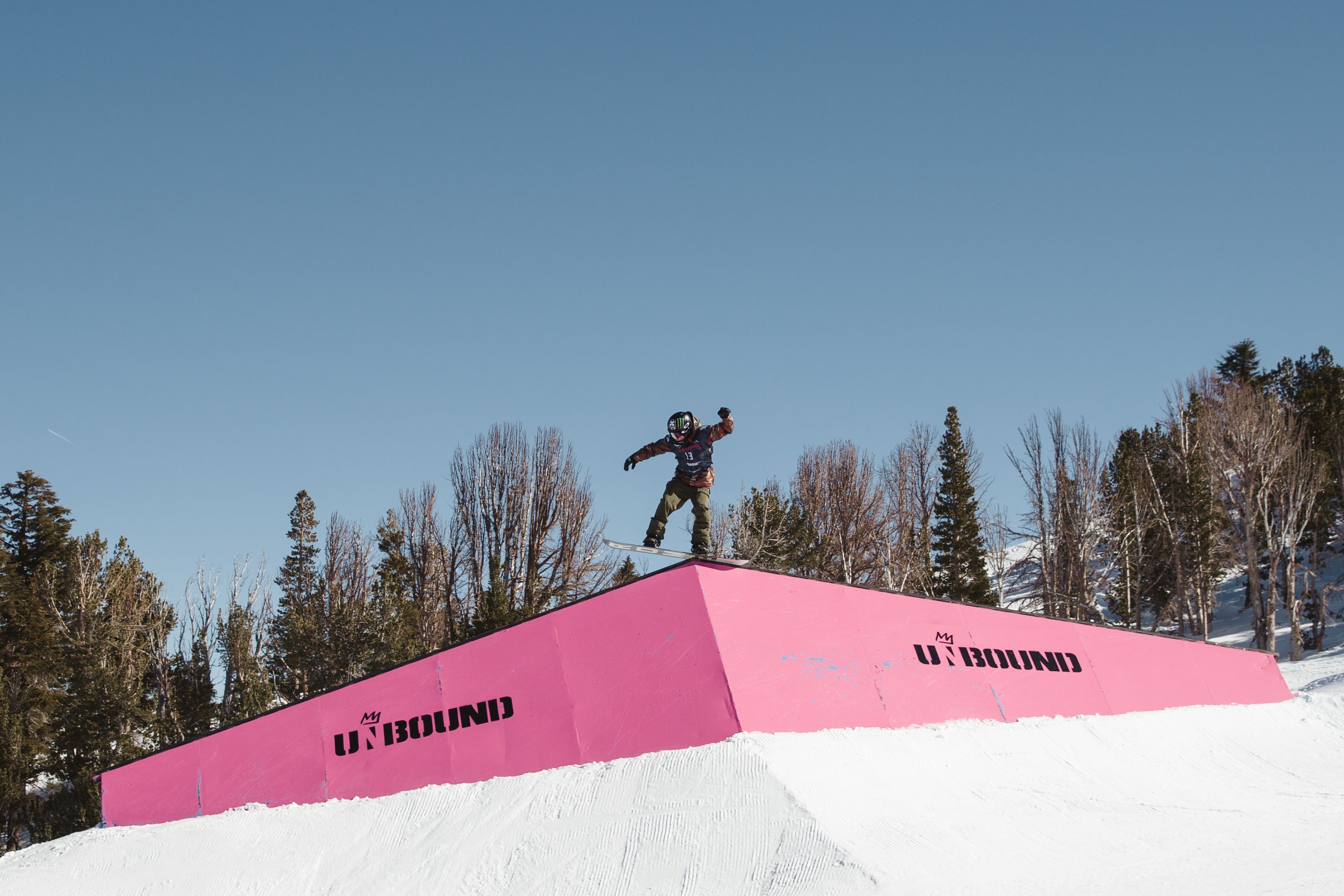 Slopestyle snowboarding qualifiers
2017 Toyota U.S. Grand Prix - Snowboarding at Mammoth Mountain, CA
Photo: Sarah Brunson/U.S. Snowboarding