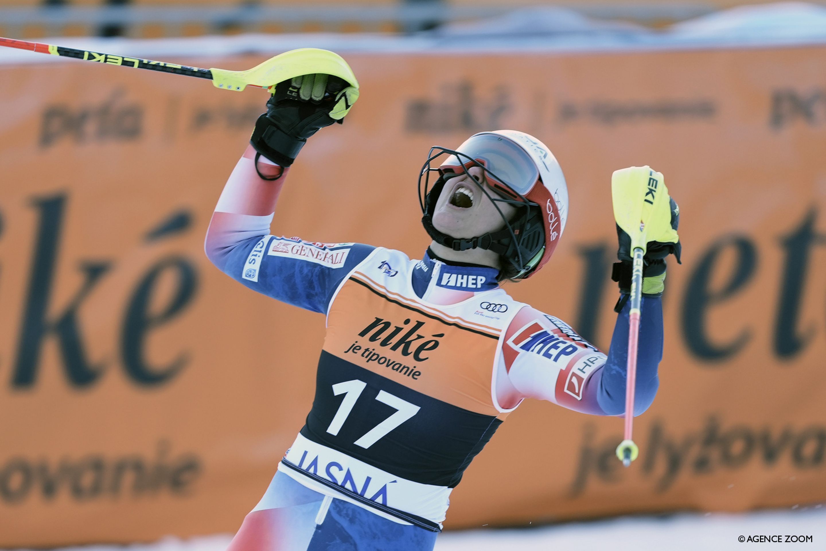 Zrinka Ljutic (CRO) reacts after skiing into the lead on Sunday (Agence Zoom)