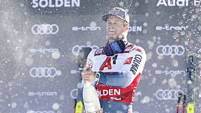 SOELDEN, AUSTRIA - OCTOBER 27: Alexis Pinturault of France takes 1st place during the Audi FIS Alpine Ski World Cup Men's Giant Slalom on October 27, 2019 in Soelden, Austria. (Photo by Alexis Boichard/Agence Zoom)