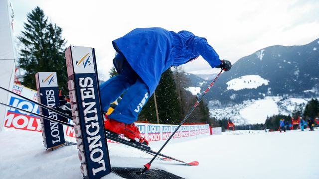 KRANJSKA GORA, SLOVENIA - JANUARY 06: Racer inspect the course during the Audi FIS Alpine Ski World Cup Women's Giant Slalom on January 6, 2018 in Kranjska Gora, Slovenia. (Photo by Christophe Pallot/Agence Zoom)