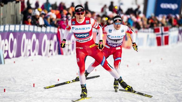 Johannes Høsflot Klæbo receives Sprint globe