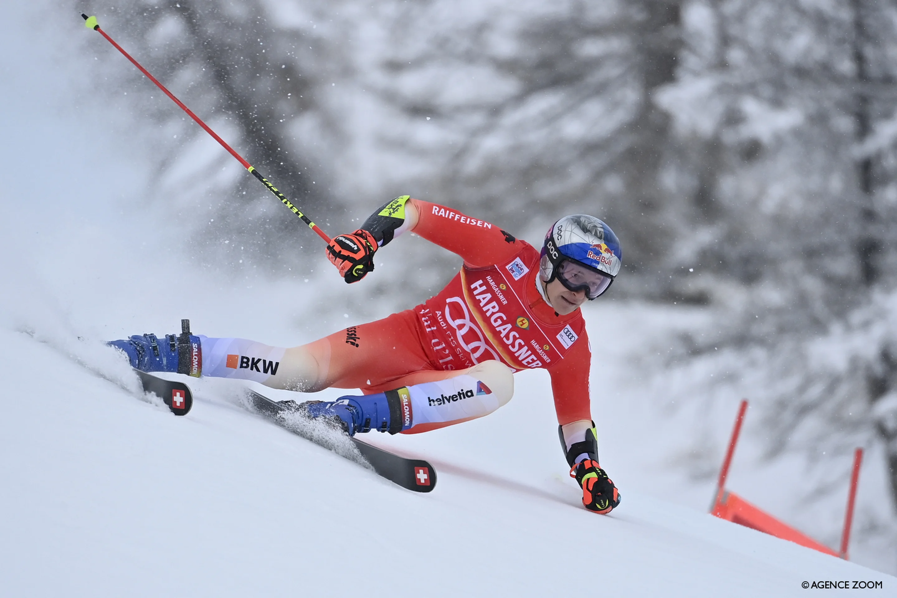 Odermatt in action during the first run of Saturday's giant slalom (Agence Zoom)