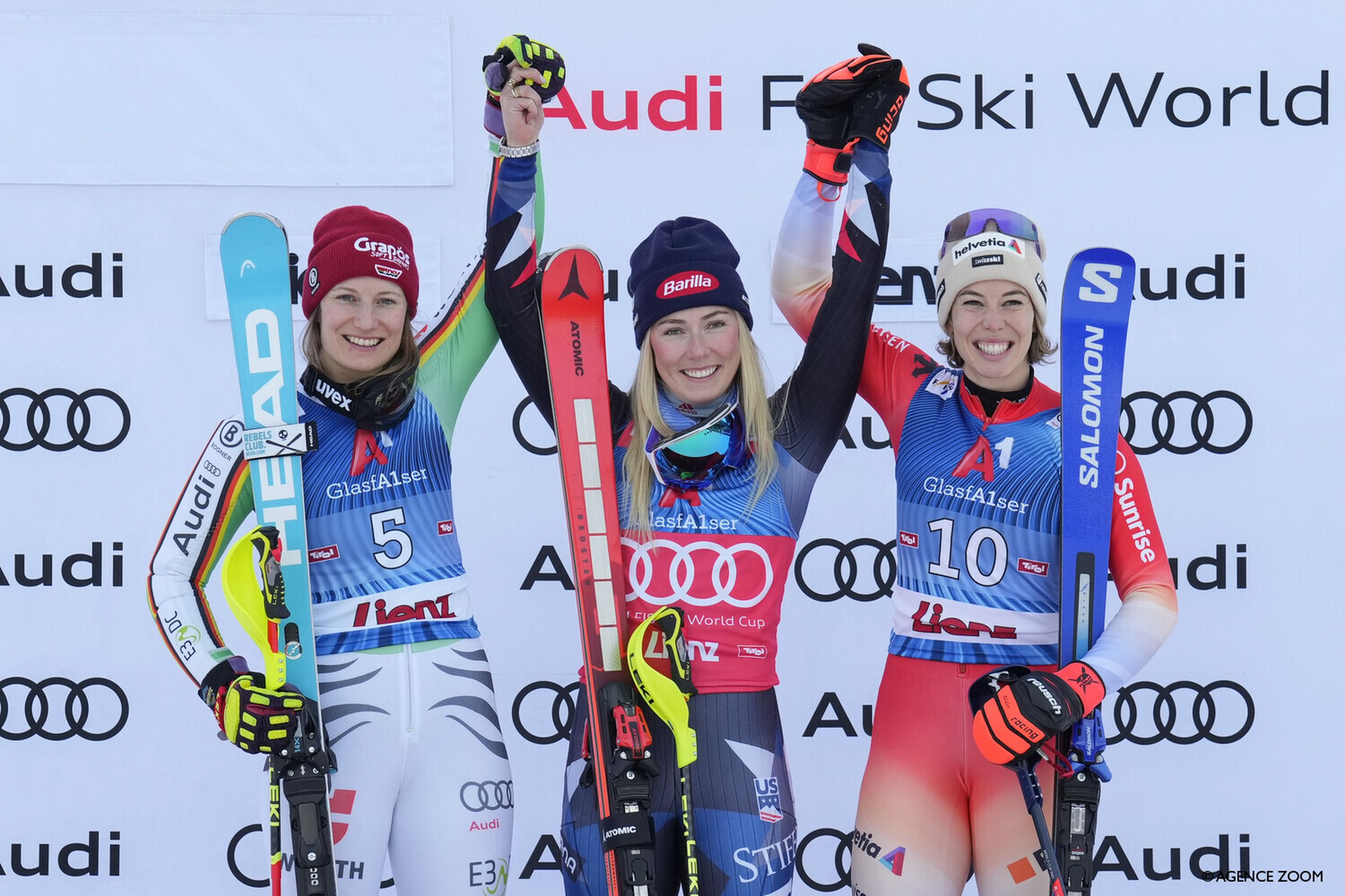 Friday's podium of Lena Duerr (GER, 2nd), Mikaela Shiffrin (USA, 1st) and Michelle Gisin (SUI, 3rd) (Agence Zoom)
