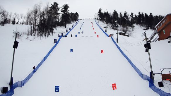 Moguls World Cup readies for Val St. Come