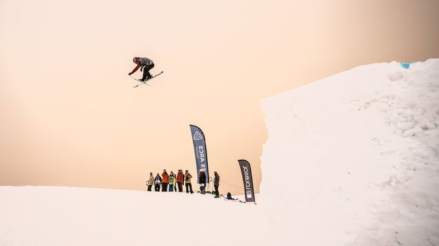 Antoine Adelisse (FRA) in action at the Les Arc Launch Pad big air © Les Arcs Launch Pad