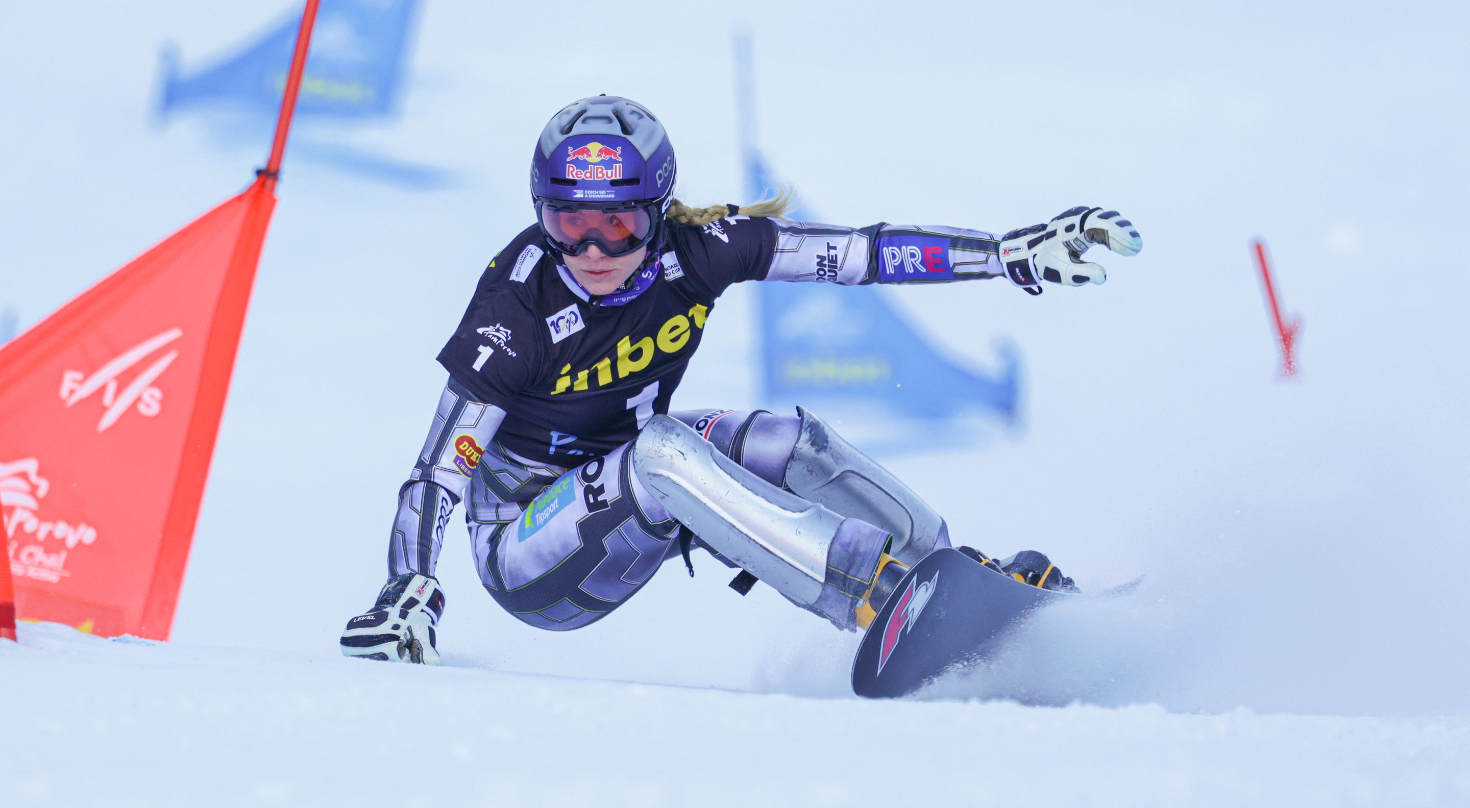 Ester Ledecka (CZE) shows off the unparalleled skill with another win. Photo: startphoto.bg