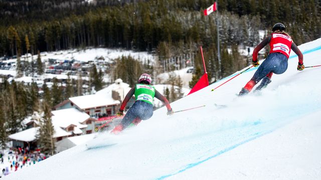 Marielle Thompson (l) and Hannah Schmidt are just three points apart at the top of the standings (GEPA)