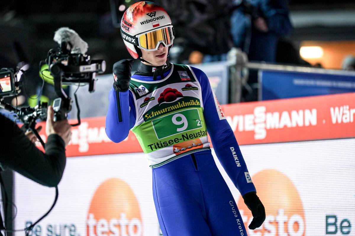 Polish champion Wasek aims for World Cup podium in Zakopane, women compete for glory in Sapporo