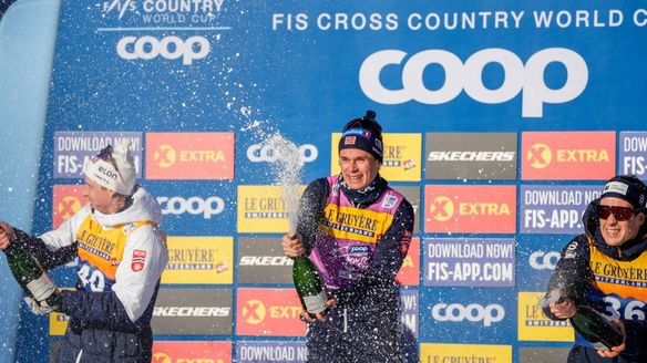 Amundsen wins 20km in Toblach to keep Tour de Ski title dreams alive