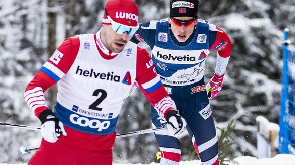 Ustiugov and Klæbo set out for the win at Oberstdorf 15km pursuit