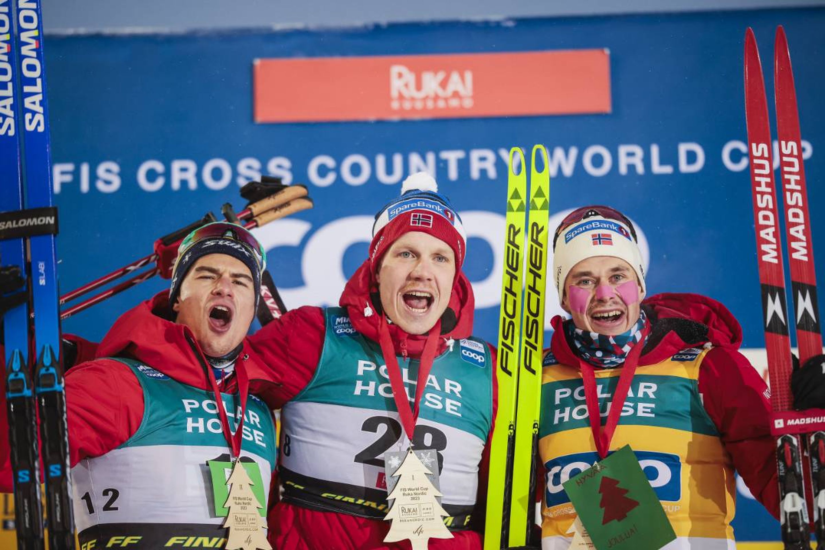 Czech Michal Novak (left) with Norwegians Jan Thomas Jenssen (middle) and Harald Oestberg Amundsen (right) on the podium © NordicFocus