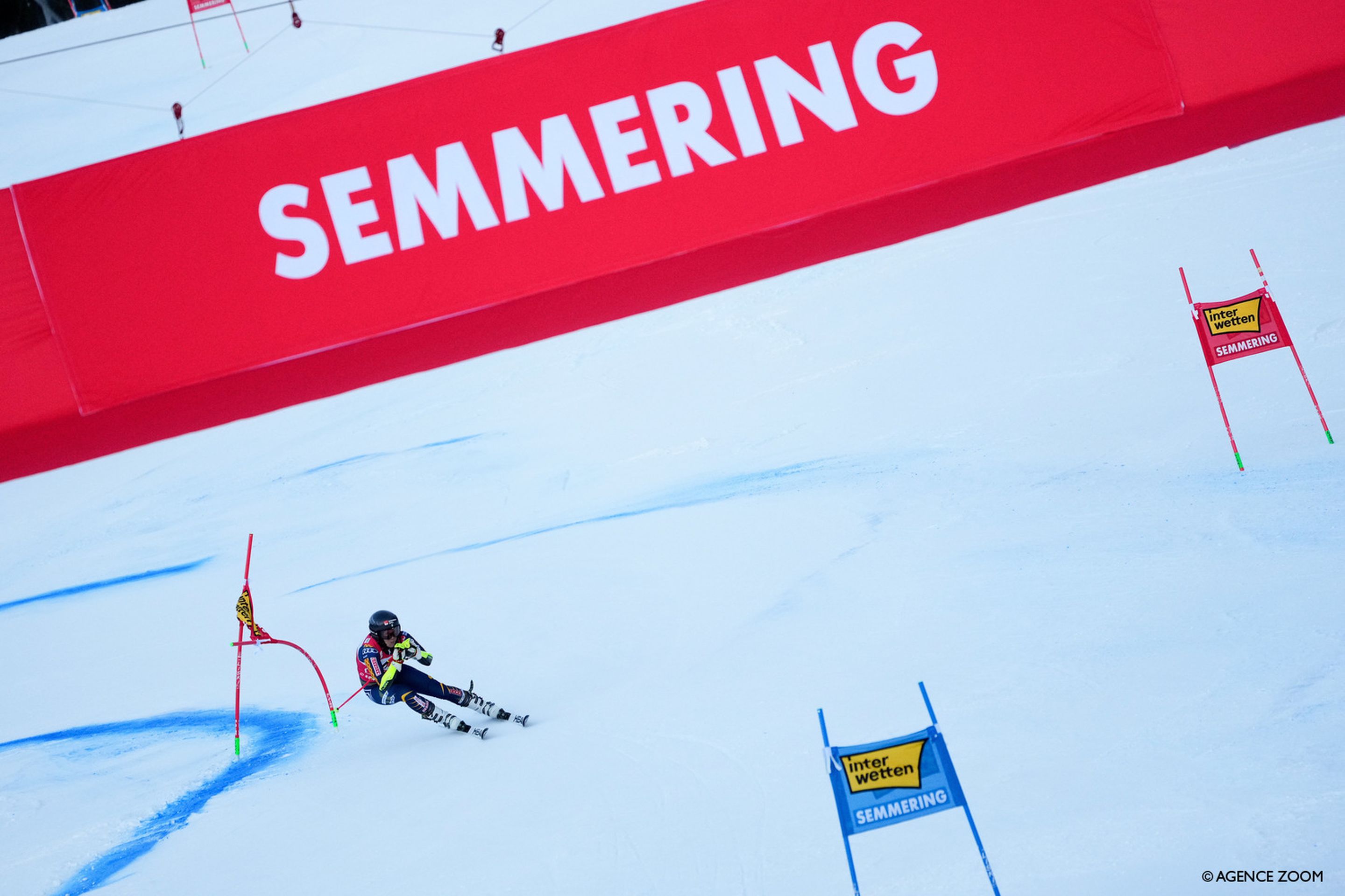 Sara Hector (SWE/Head) charges to the finish line on Saturday. ©Agence Zoom