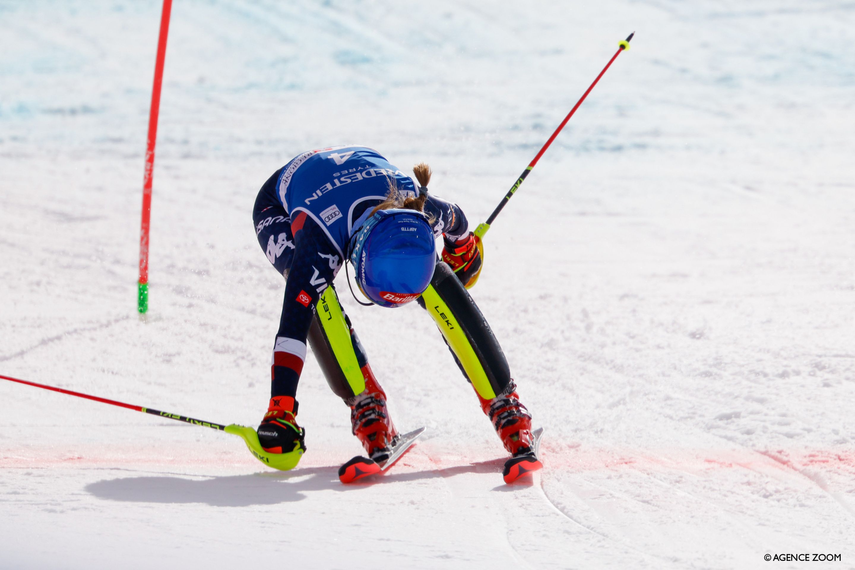 Mikaela Shiffrin (USA/Atomic) crosses the line in Sestriere to record her 100th World Cup victory. © Agence Zoom