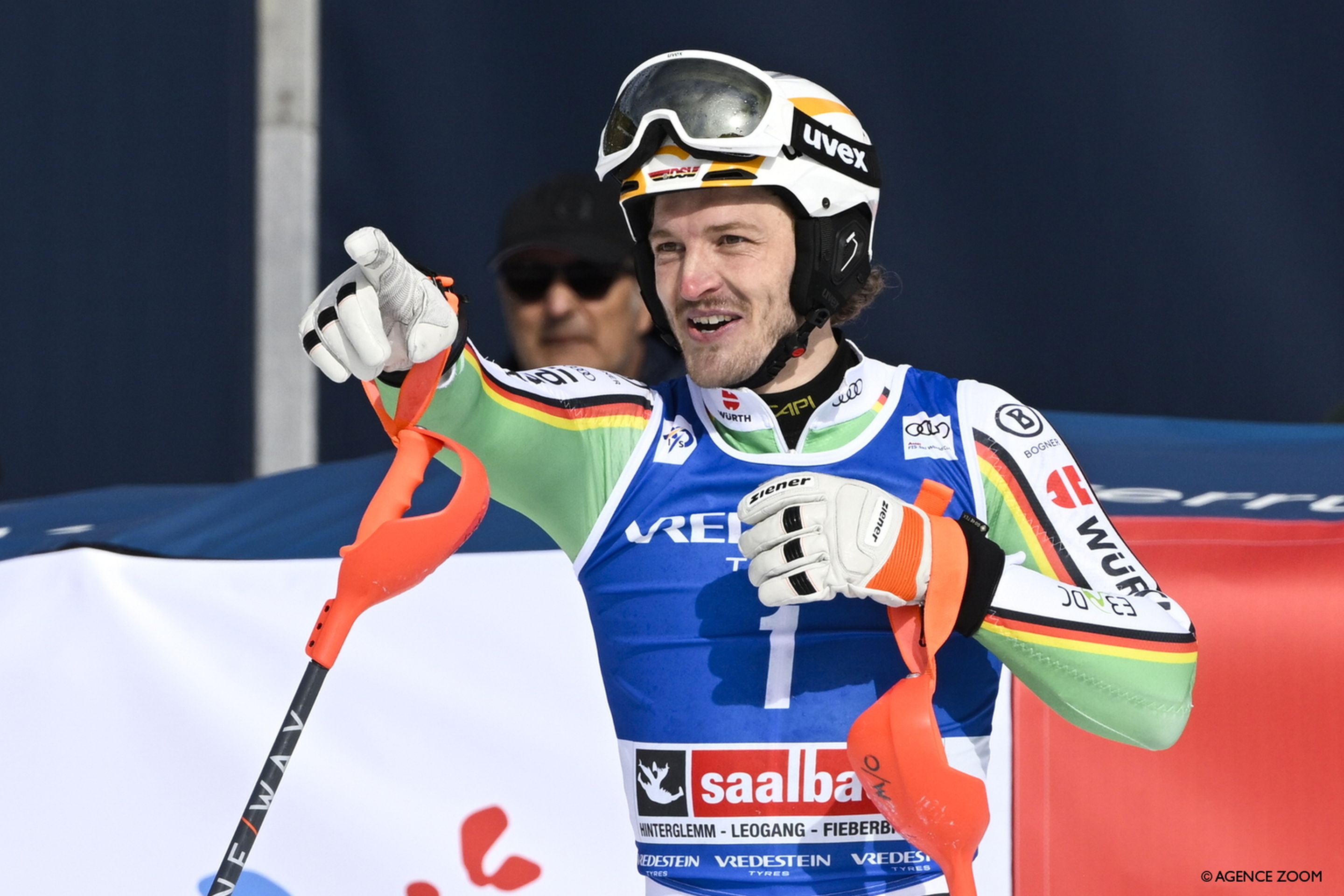 Linus Strasser (GER) points to Manu Feller (AUT) after the Austrian pipped him again on Sunday