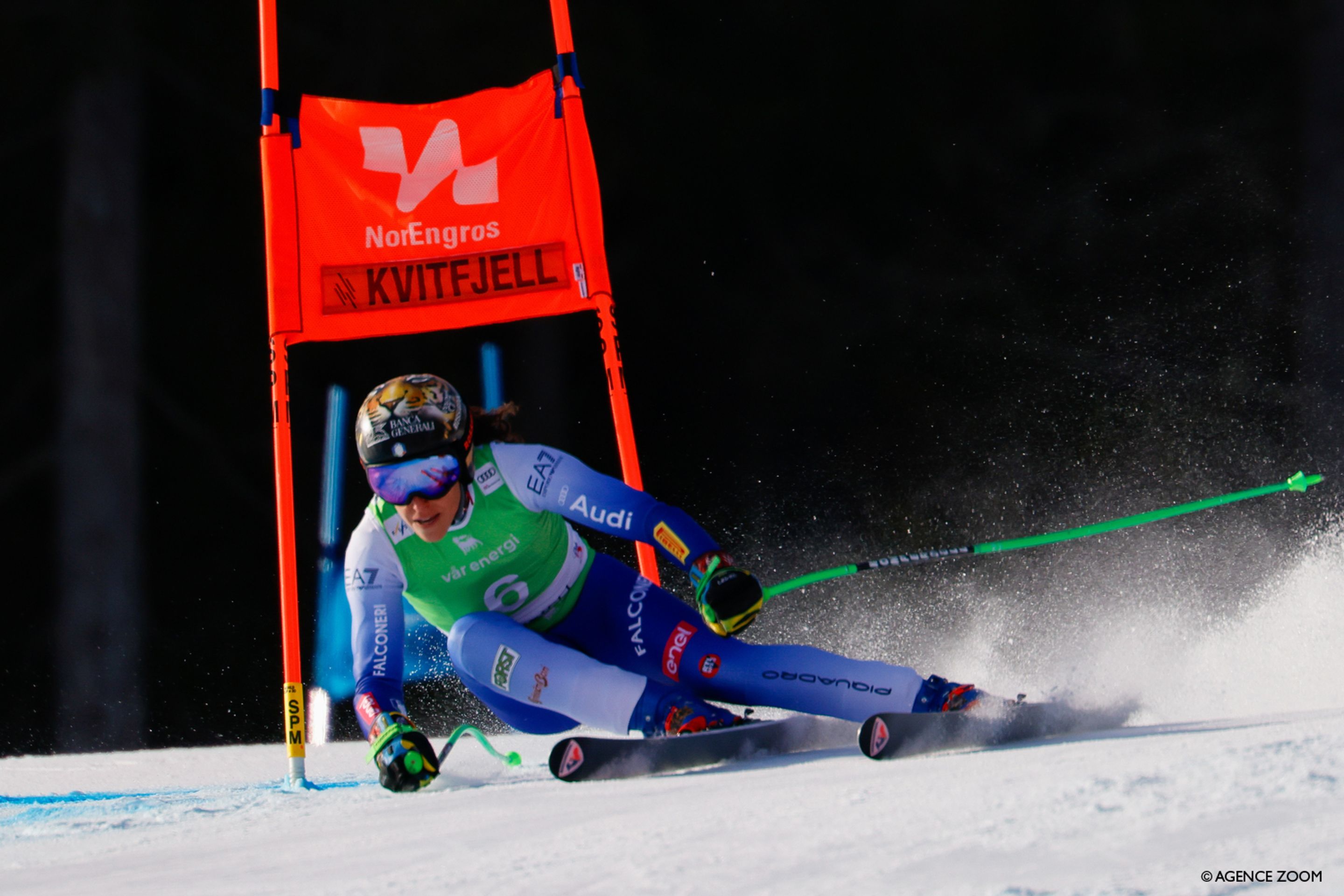 Federica Brignone (ITA/Rossignol) on her way to her eighth victory of the season and second in Super G. © Agence Zoom