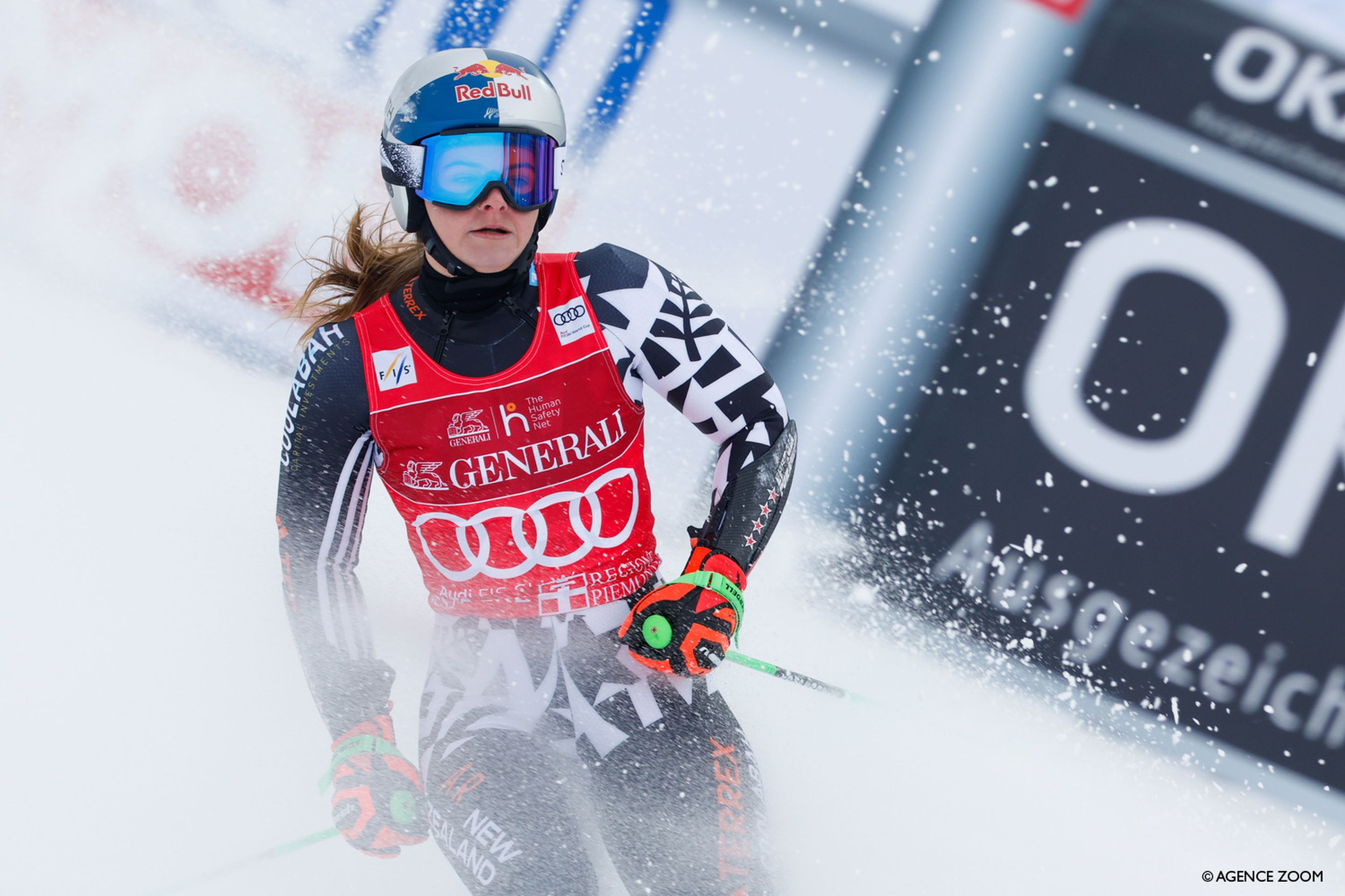 Alice Robinson (NZL/Salomon) shows her disappointment in the finish area after dropping from first to third in the second run on Saturday. © Agence Zoom