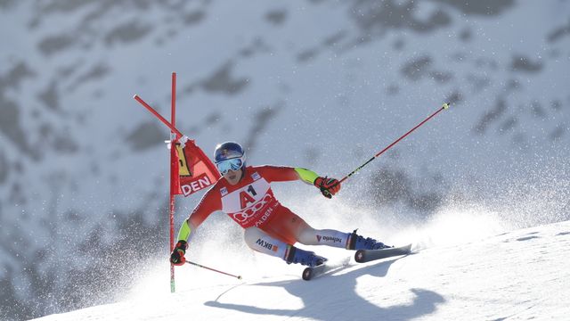 Marco Odermatt won in Sölden in 2021 and 2022 but skied out last year @AgenceZoom