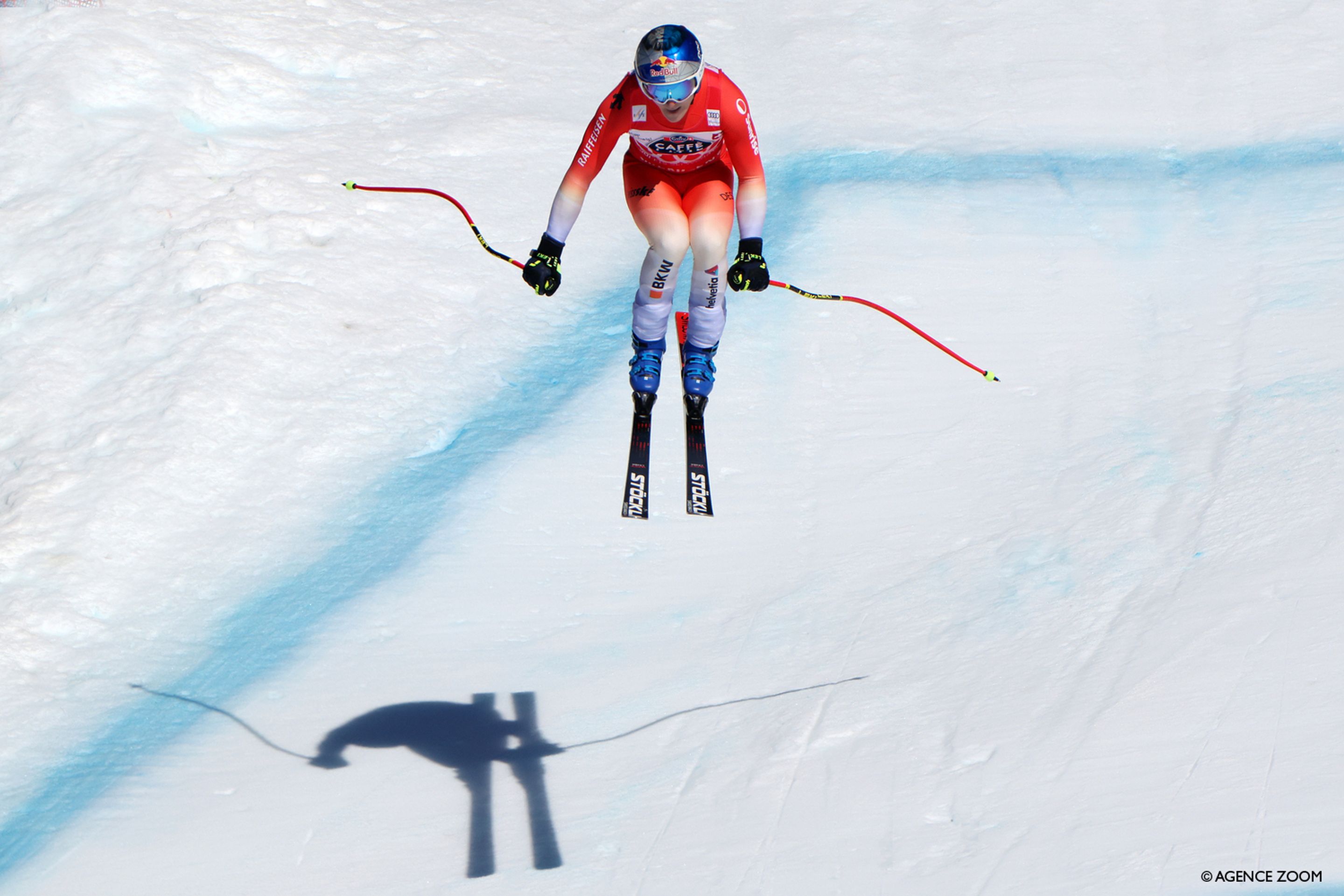 Chasing shadows: Marco Odermatt (SUI/Stoeckli) flies to a Downhill victory in Wengen in January 2025. ©Agence Zoom