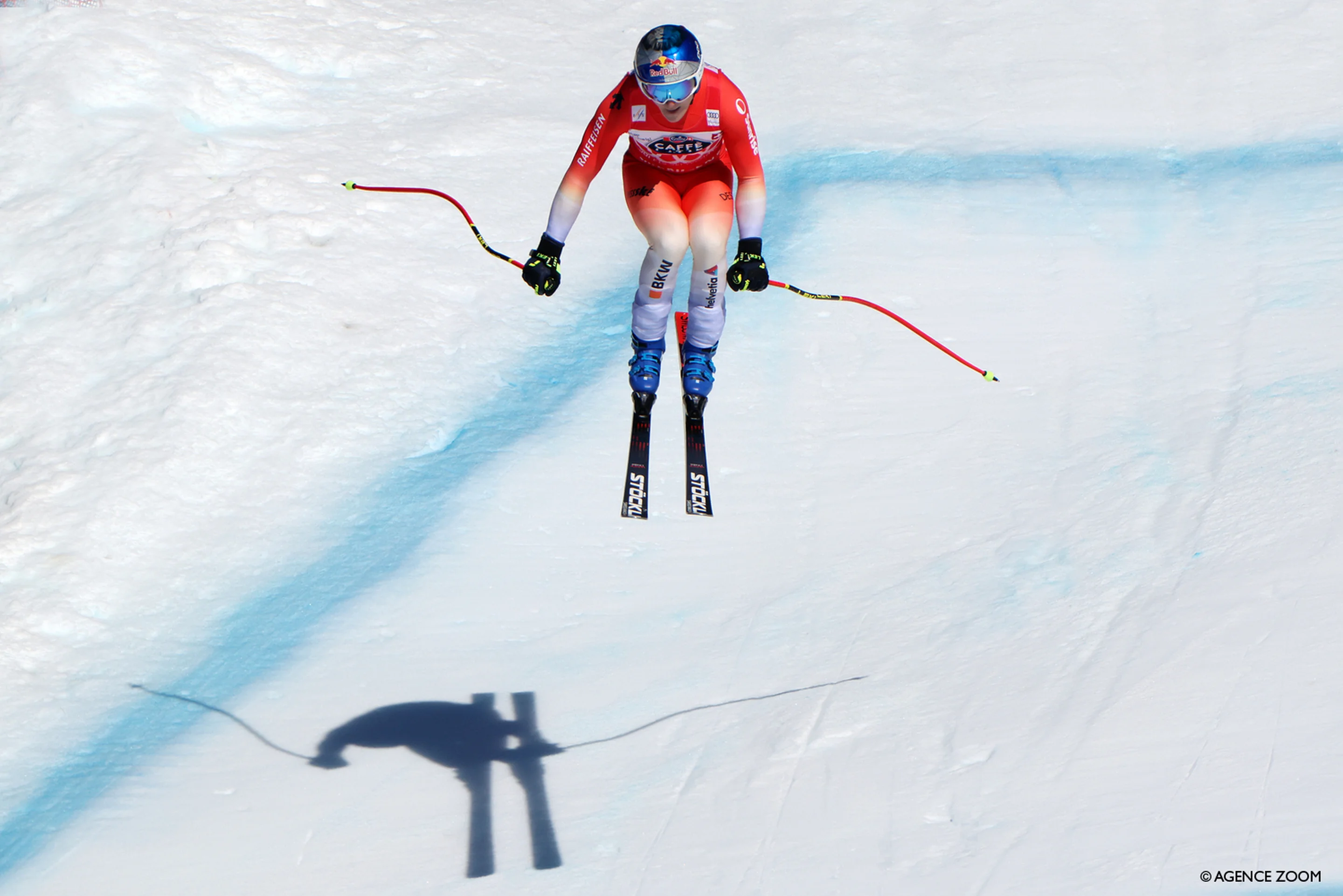 Chasing shadows: Marco Odermatt (SUI/Stoeckli) flies to a Downhill victory in Wengen in January 2025. ©Agence Zoom
