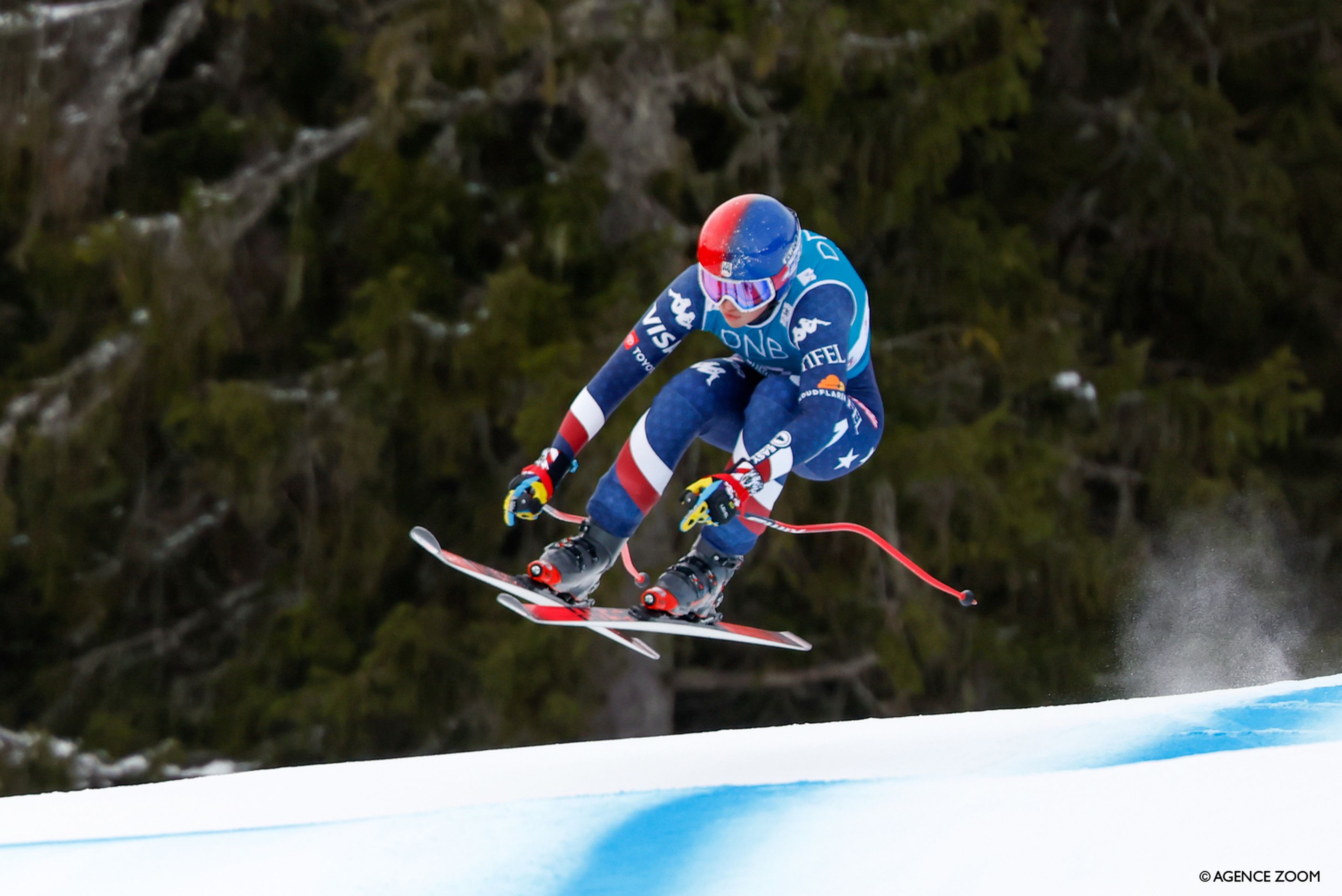 Lauren Macuga (USA/Rossignol) soaring into the lead in Saturday's Downhill, only to be edged into second place by 0.03s. © Agence Zoom