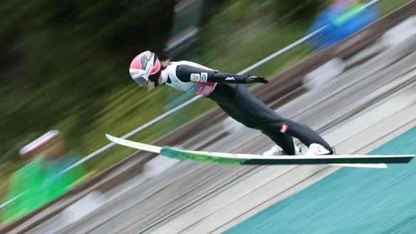 Gruber wins rainy Women’s PCR in Chaux-Neuve