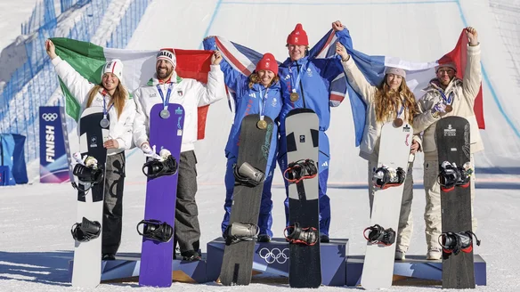 Great Britain seize historic win in Mixed Team Snowboard Cross