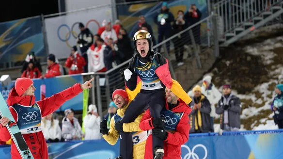Raimund crowned Olympic Champion in sensational Normal Hill showdown