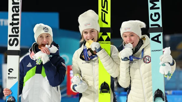 Stroem strikes gold again in historic Olympic Large Hill podium