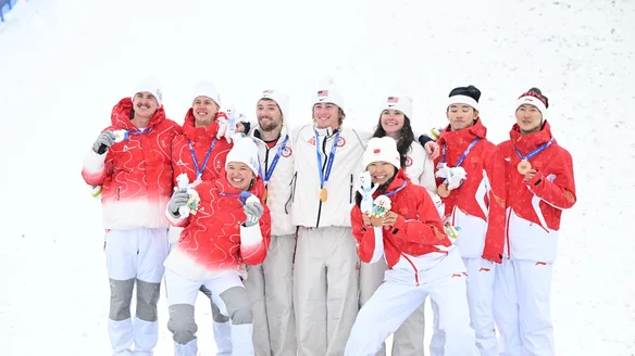 USA retain Mixed Team Aerials gold to show they are a major force