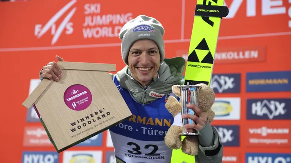 Deschwanden in dreamland as he wins first World Cup