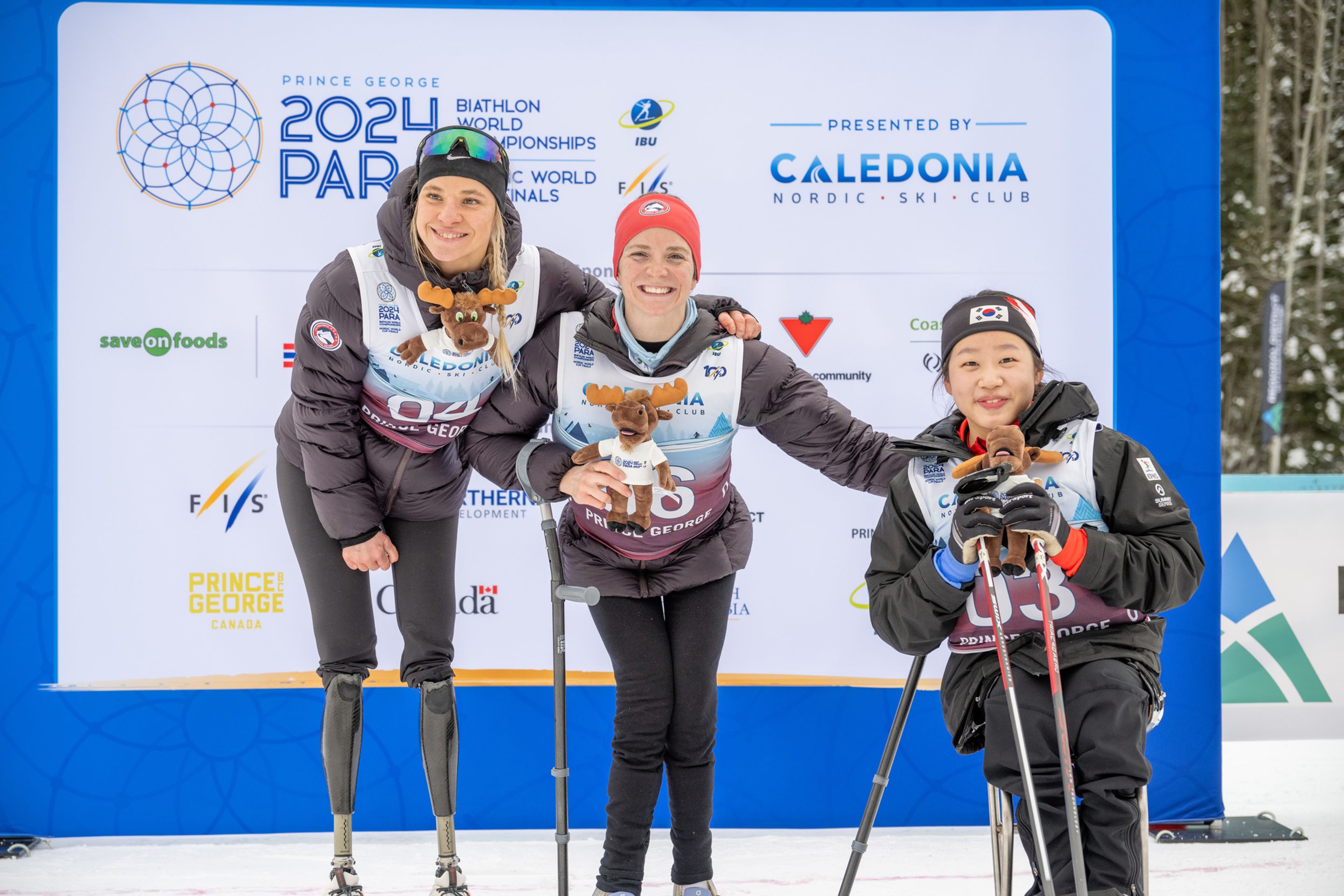 Oksana Masters (USA), Kendall Gretsch (USA) and Yunji Kim (KOR)