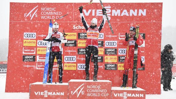 Riiber weathers Schonach snowstorm to take last win and globe