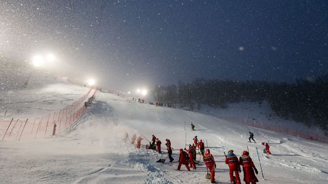 VAL-D'ISERE, FRANCE - DECEMBER 10: Course workers prepare the race course during the Audi FIS Alpine Ski World Cup Men's Slalom on December 10, 2017 in Val-d'Isere, France. (Photo by Alexis Boichard/Agence Zoom)