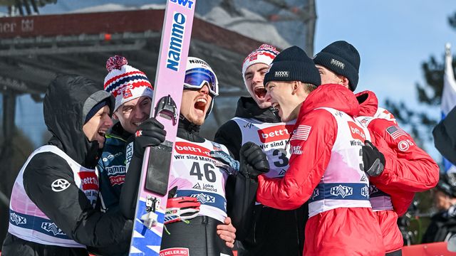 USA athletes celebrated with Forfang when he won his first World Cup of the season ©NordicFocus