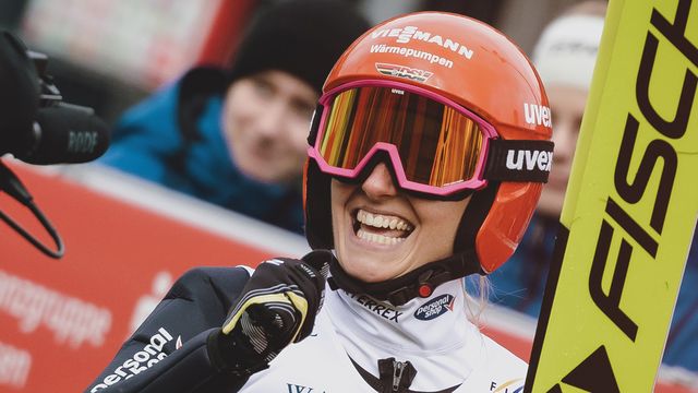 Katharina Schmidt, winner in Klingenthal
