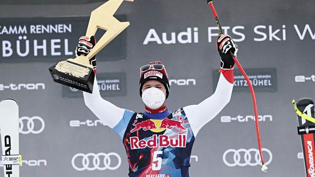 KITZBUEHEL, AUSTRIA - JANUARY 22 : Beat Feuz of Switzerland takes 1st place during the Audi FIS Alpine Ski World Cup Men's Downhill 1 on January 22, 2021 in Kitzbuehel Austria. (Photo by Christophe Pallot/Agence Zoom)