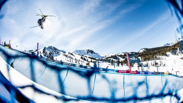 Freeski Halfpipe Finals
2020 Land Rover U.S. Grand Prix at Mammoth Mountain, CA
Photo: Mike Dawson // @mikedawsy