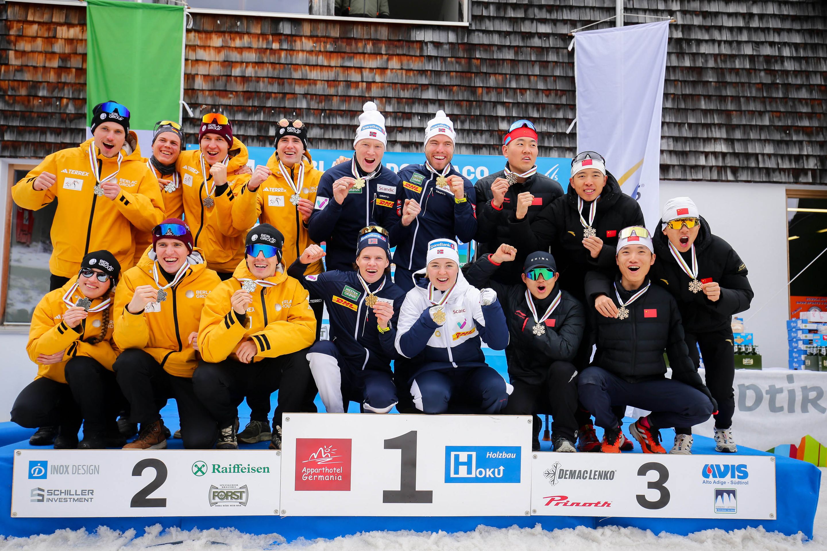 Team Germany, Team Norway and Team China (Open Relay)