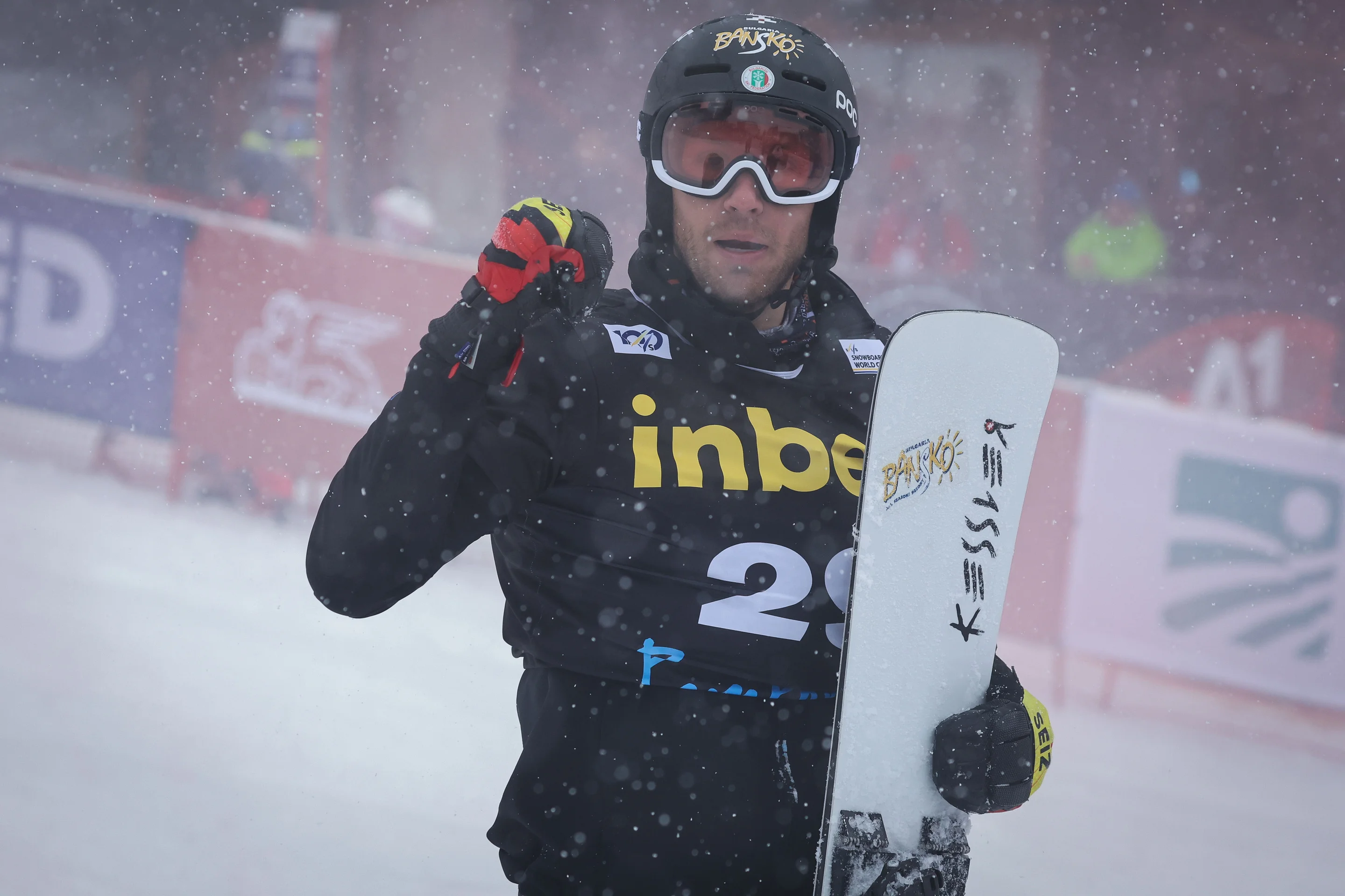 Radoslav Yankov (BUL) celebrates at the bottom of the run. Photo: startphoto.bg