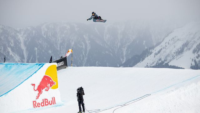 Tess Coady (AUS) in Laax (SUI) © Marcel Laemmerhirt/LAAX Open