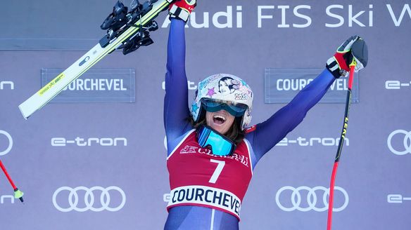 Sara Hector amazed in Courchevel