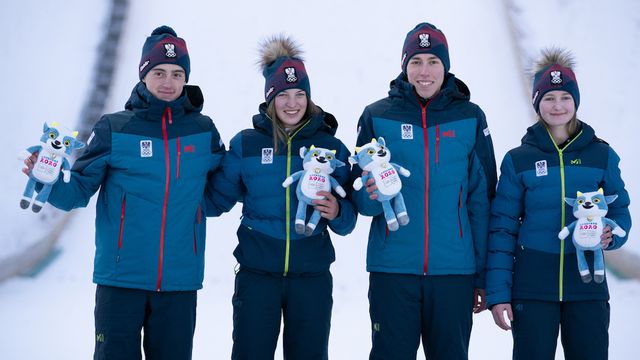 Austrian Mixed Team - © Joe Toth for OISphotos.com