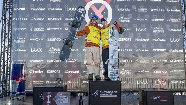 Cameron Spalding (CAN) and Mia Brookes (GBR) after winning the FIS Snowboard Slopestyle World Cup at Laax (SUI). ©Christian Stadler