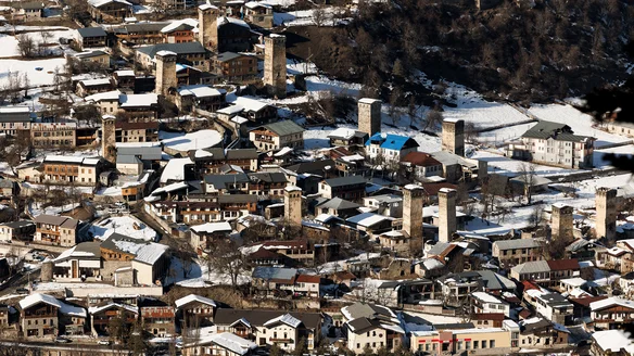 The FIS Freeride World Tour returns to Georgia for a decisive third stop