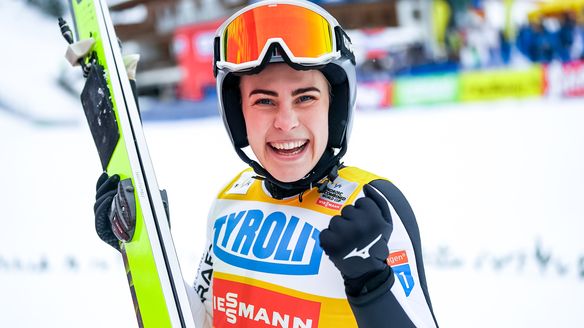 Hagen takes first step to ‘Triple’ with Mass Start win in Seefeld 