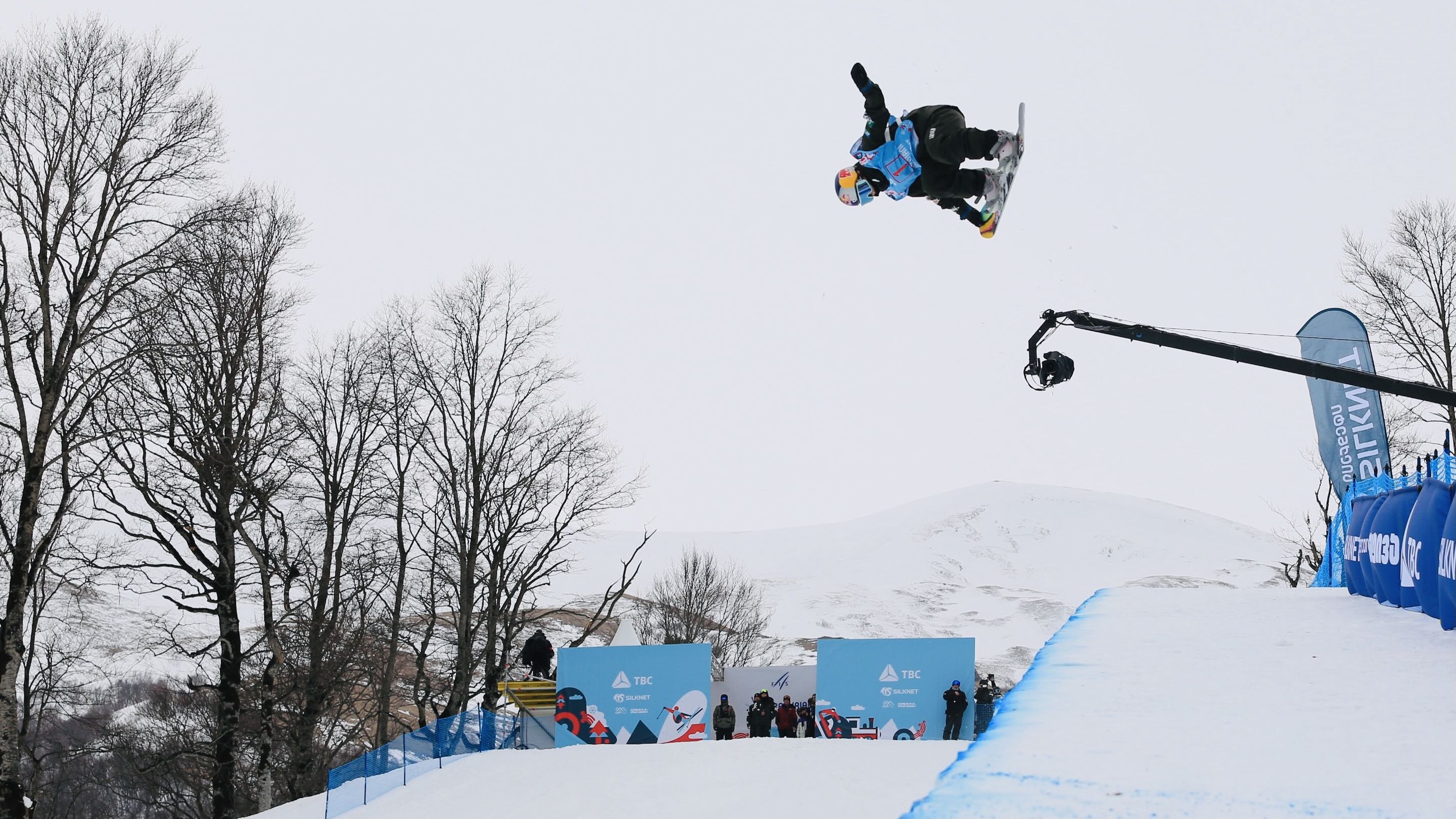 Mitsuki Ono at the Bakuriani 2023 World Championships © Buchholz/FIS Snowboard