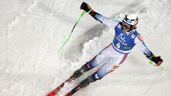 Steen Olsen defies conditions to master shortened Schladming Giant Slalom track 