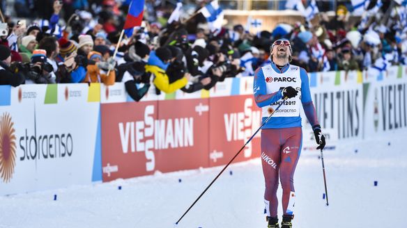 Ustiugov gets his gold in Skiathlon