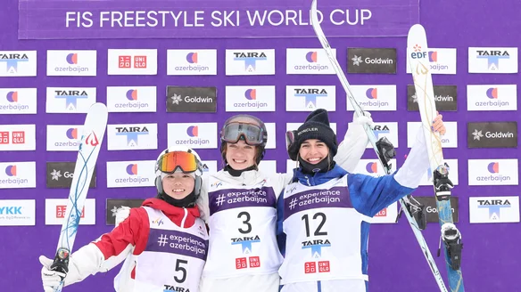 Graham, Giaccio close World Cup gap after Moguls wins in Nanto-Toyama