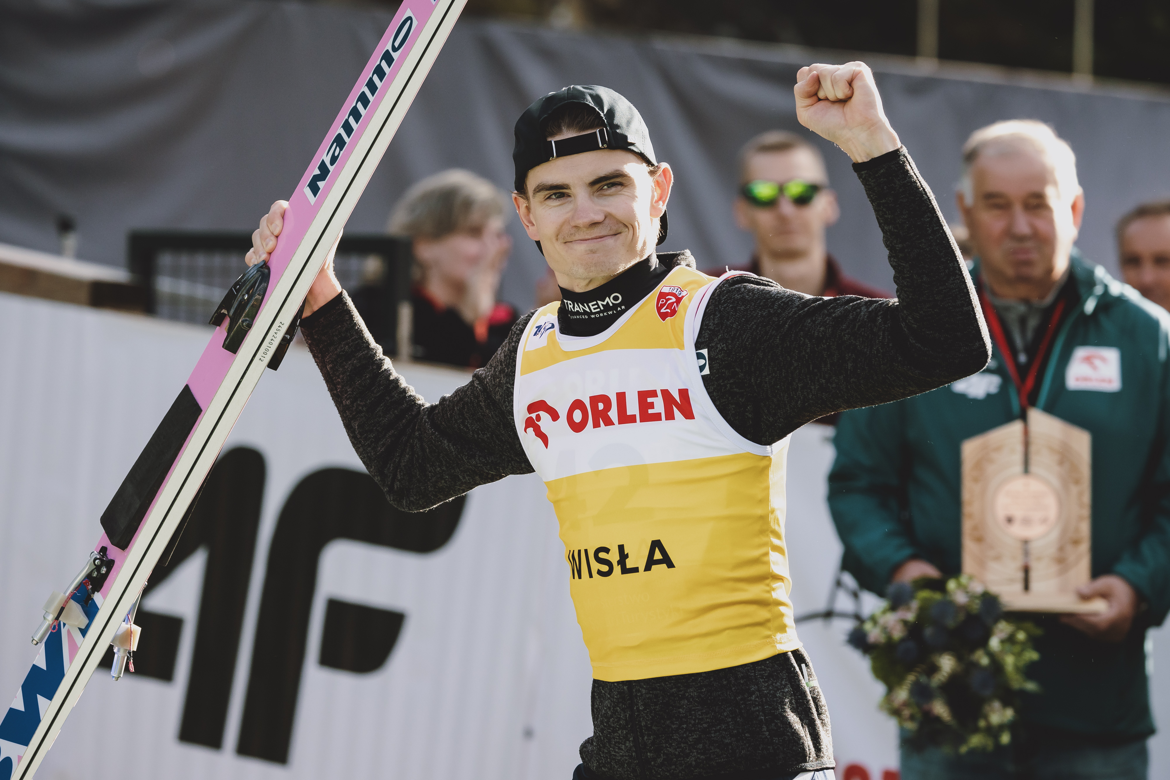 Lindvik Claims Back-to-Back Victories in Wisla